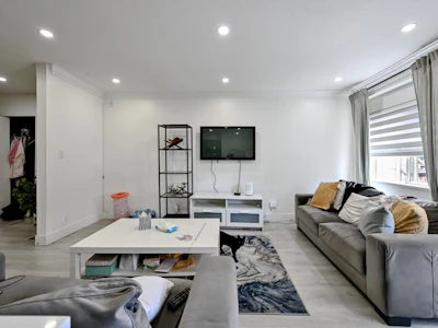139-15215 105 Avenue - 2