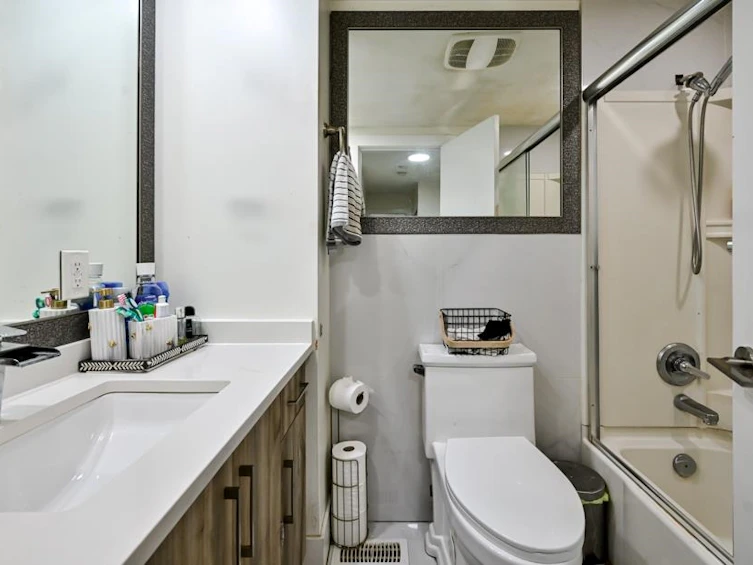 139-15215 105 Avenue, Surrey, BC, V3R 1R9 - 14