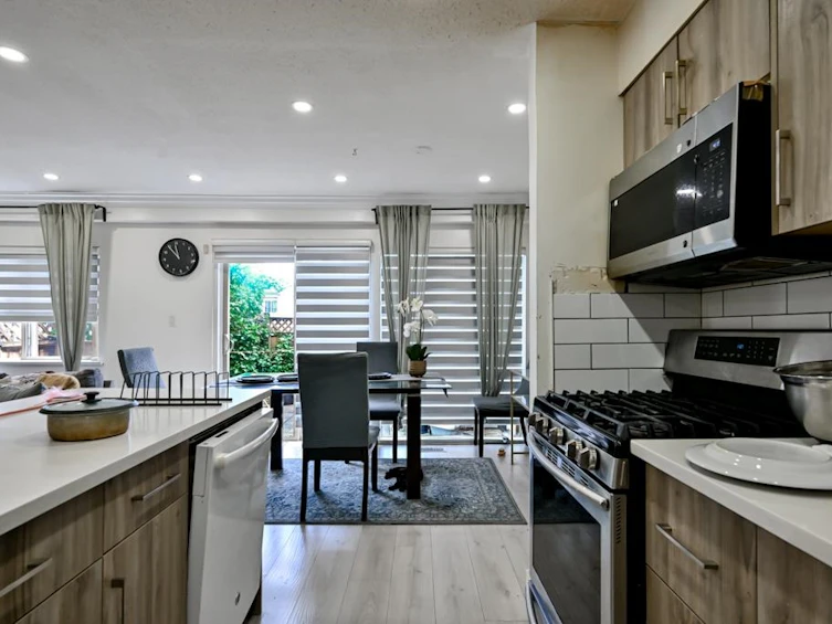 139-15215 105 Avenue, Surrey, BC, V3R 1R9 - 8