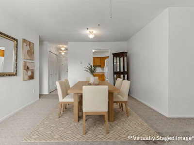 413-9186 Edward Street - 4