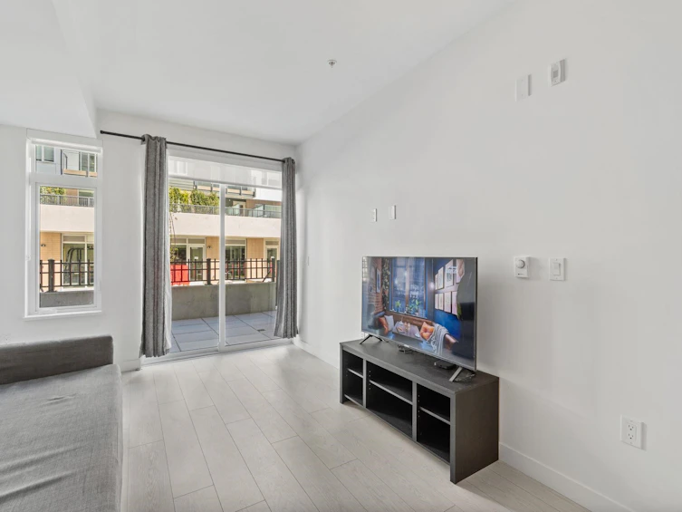 B102-10488 138a Street, Surrey, BC, V3T 0W4 - 4