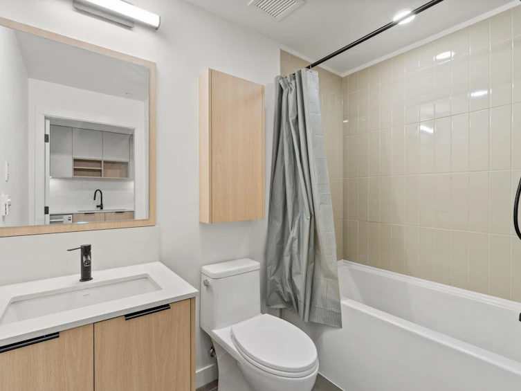 B102-10488 138a Street, Surrey, BC, V3T 0W4 - 11