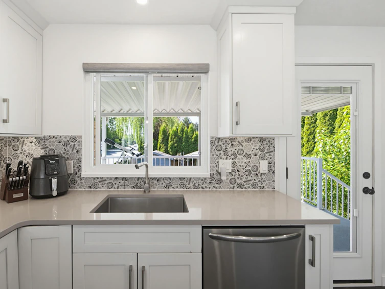 12477 230 Street, Maple Ridge, BC, V2X 0X2 - 9