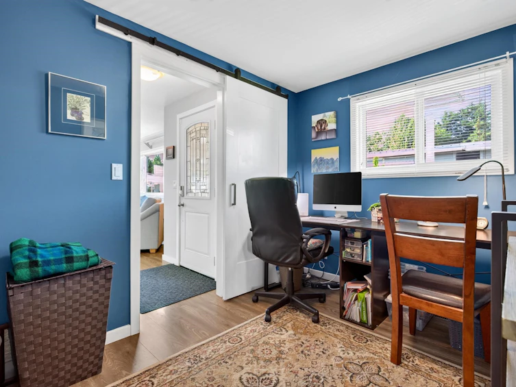 200-27111 0 Avenue, Langley, BC, V4W 2T5 - 27