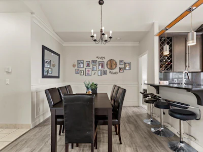1706-5260 Goldspring Place - 4