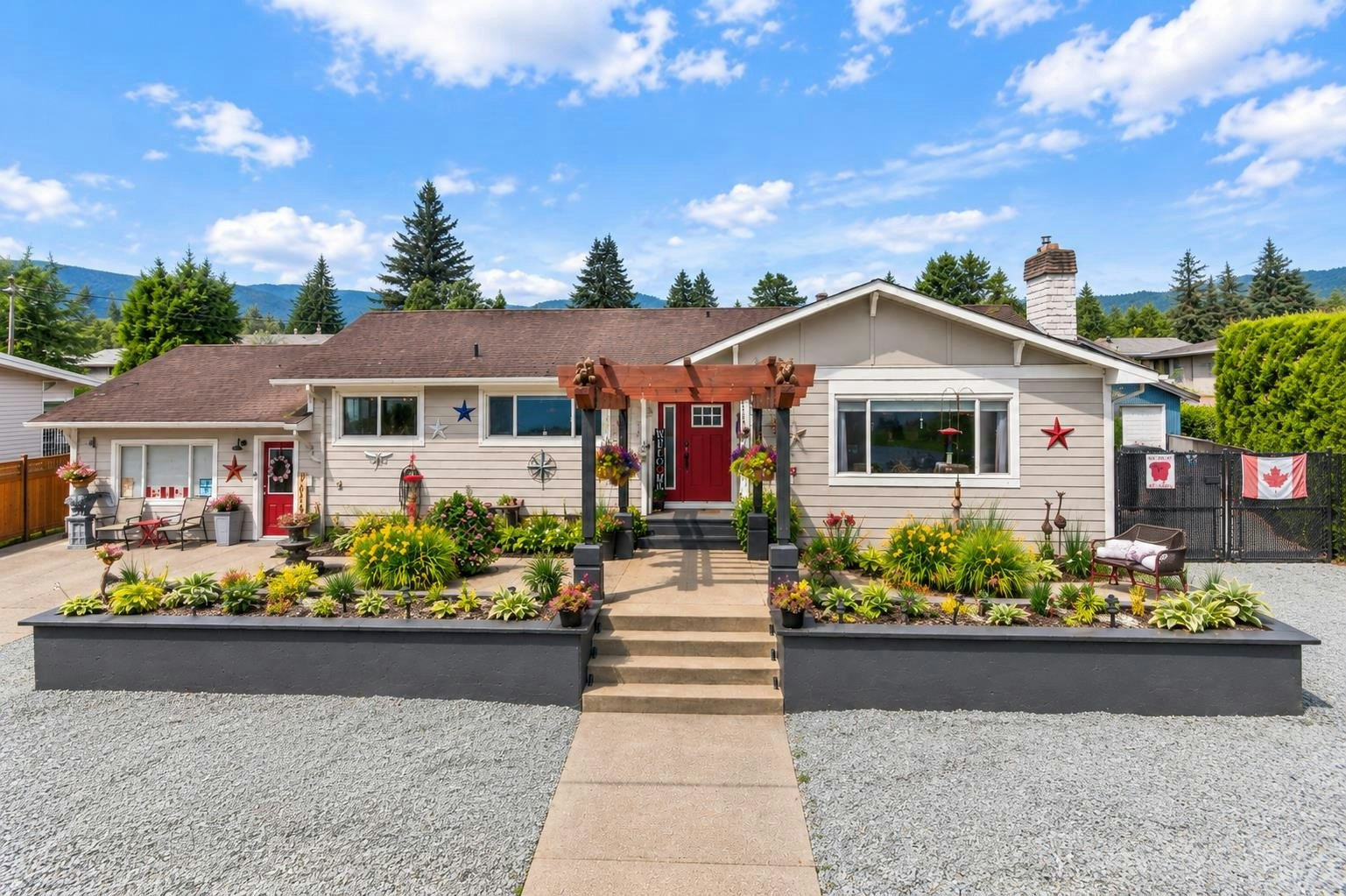 1549 Pinewood Avenue, Agassiz, BC, V0M 1A2