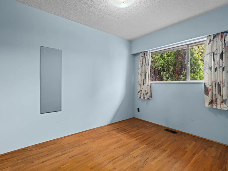 894 Invergarry Avenue, Burnaby, BC, V5B 4M8 - 31