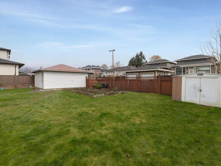 894 Invergarry Avenue, Burnaby, BC, V5B 4M8 - 12