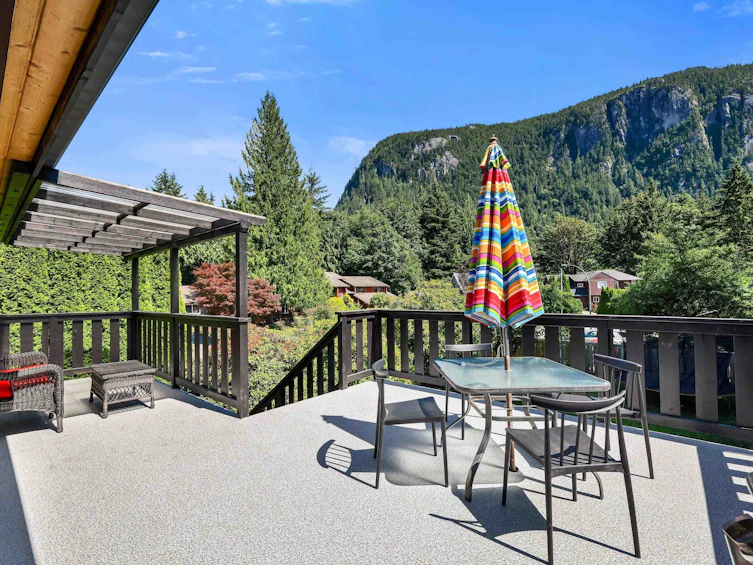 40011 Plateau Drive, Squamish, BC, V8B 0W3 - 8