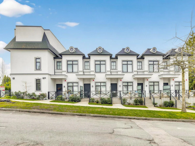 7709 Granville Street, Vancouver, BC, V6P 4Y9 - 9