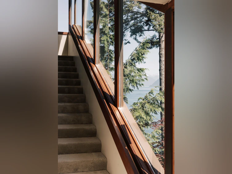 8595 Ansell Place, West Vancouver, BC, V7W 2W3 - 29