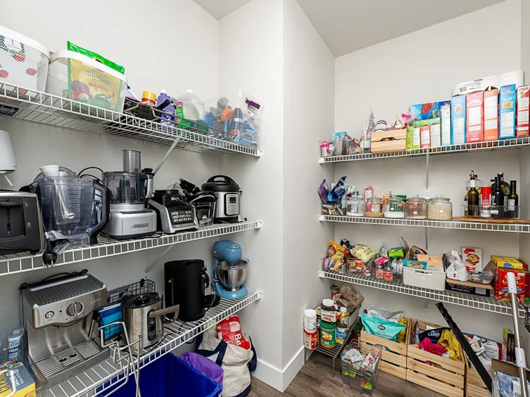 57-15665 Mountain View Drive, Surrey, BC, V3Z 0W8 - 10