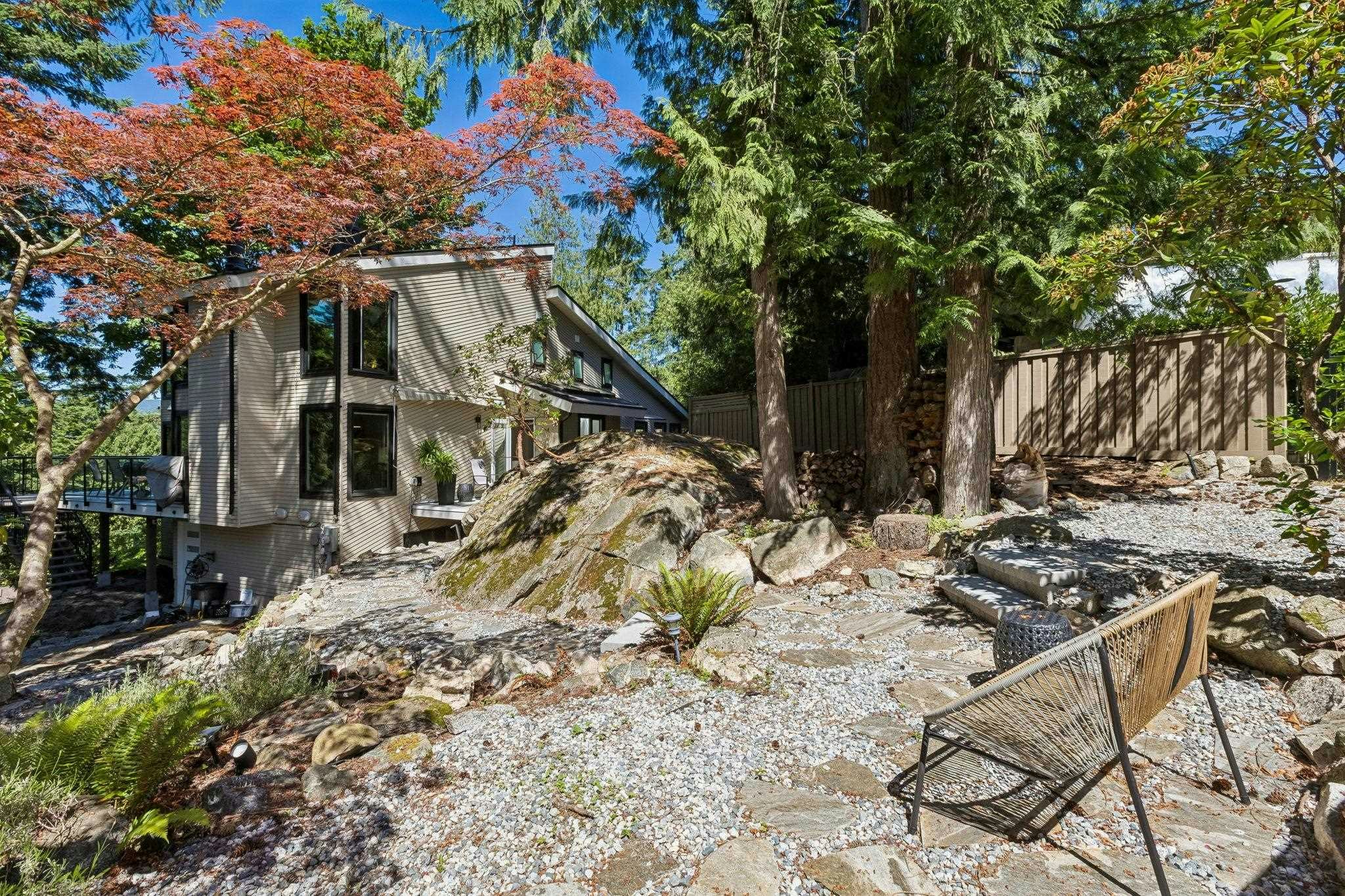 5620 Larson Place, West Vancouver, BC, V7W 1S4 - 35