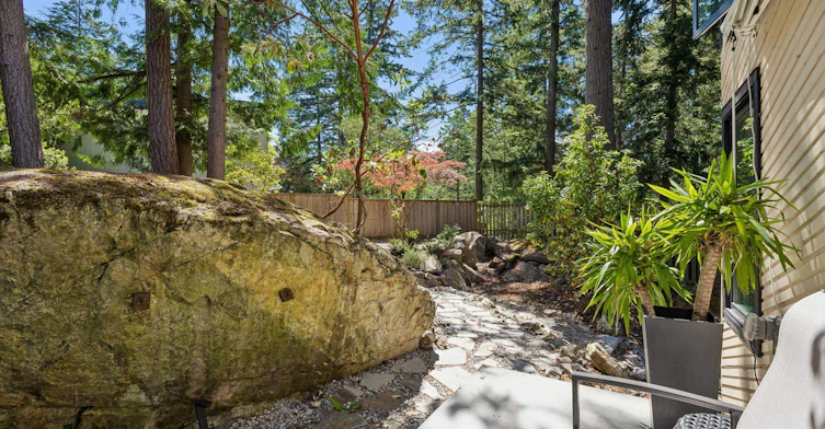 5620 Larson Place, West Vancouver, BC, V7W 1S4 - 32
