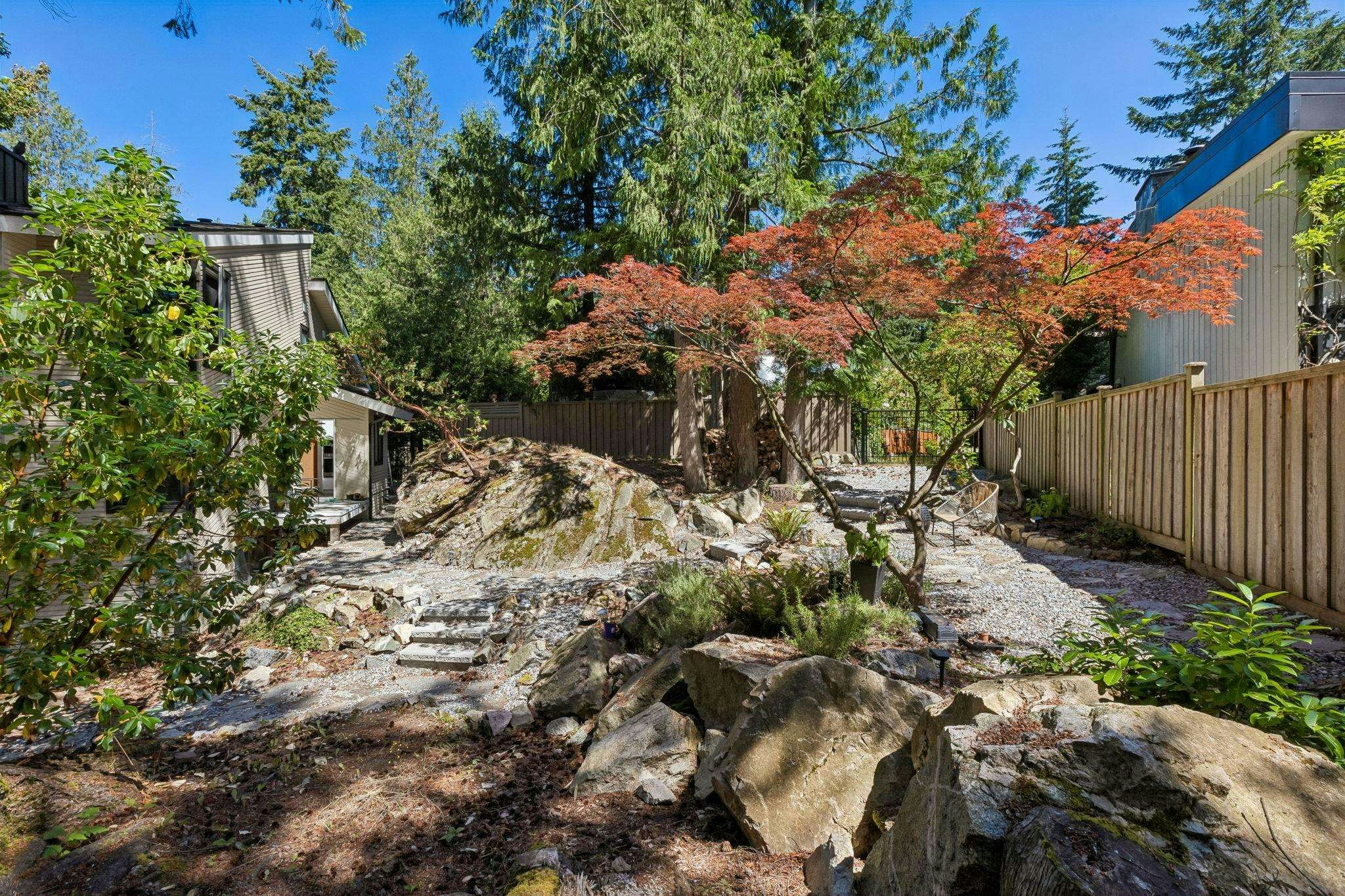 5620 Larson Place, West Vancouver, BC, V7W 1S4 - 36