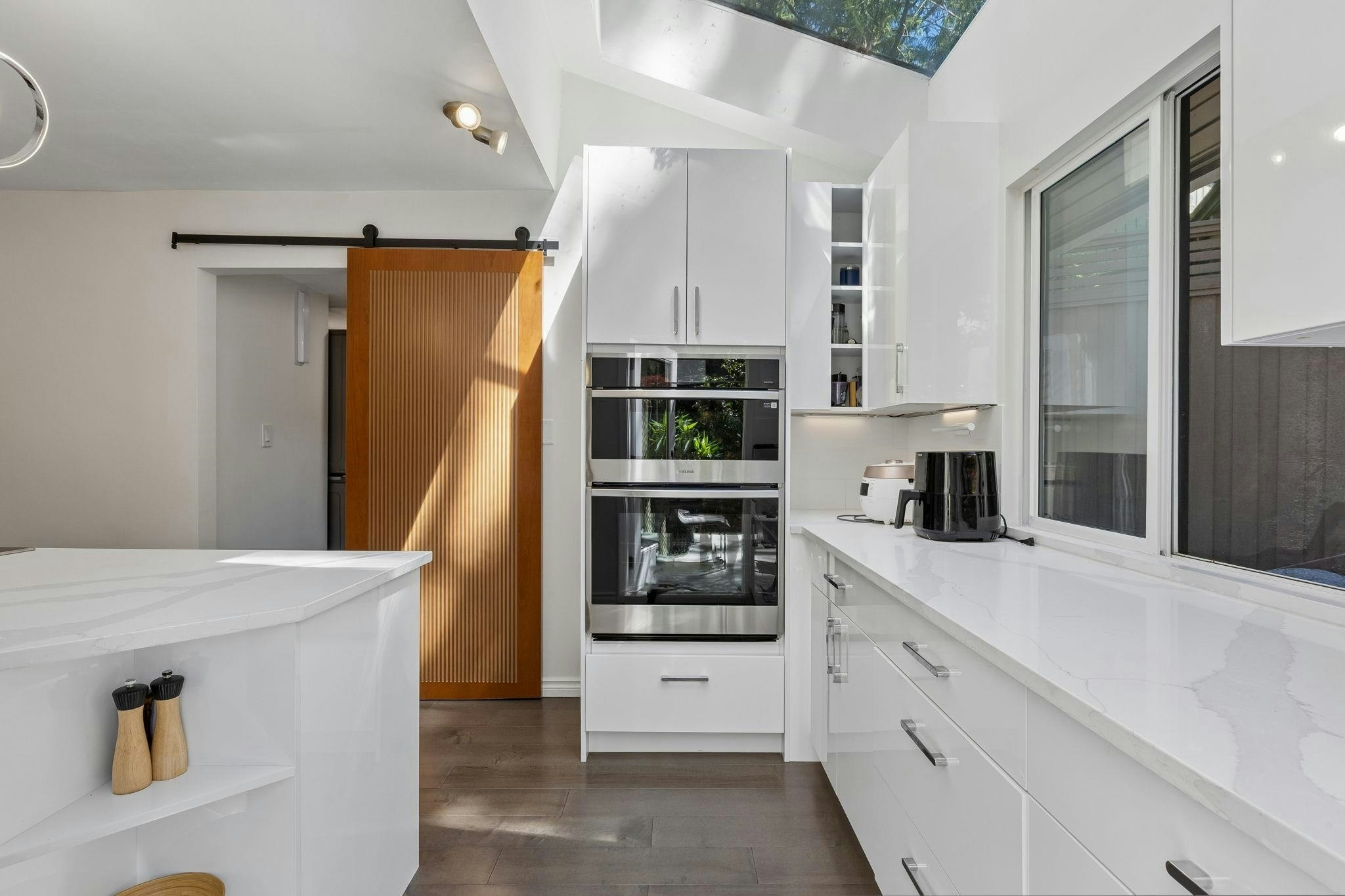 5620 Larson Place, West Vancouver, BC, V7W 1S4 - 11