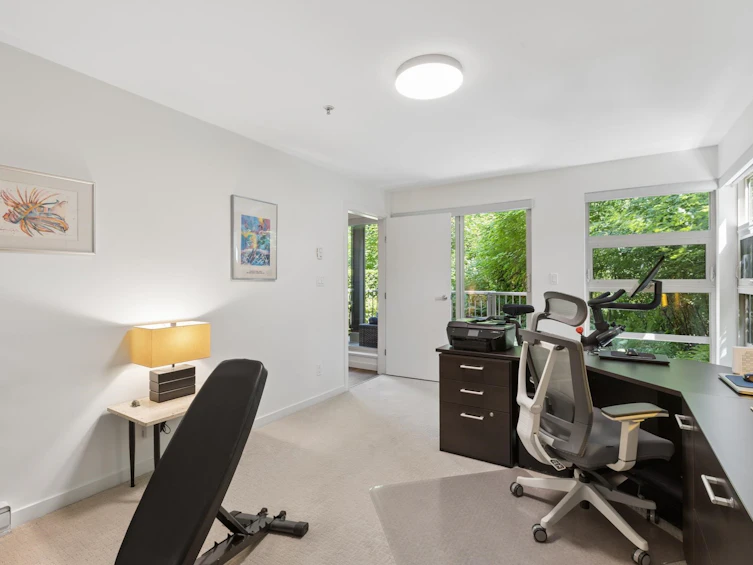 102-2832 Capilano Road, North Vancouver, BC, V7R 4H5 - 25