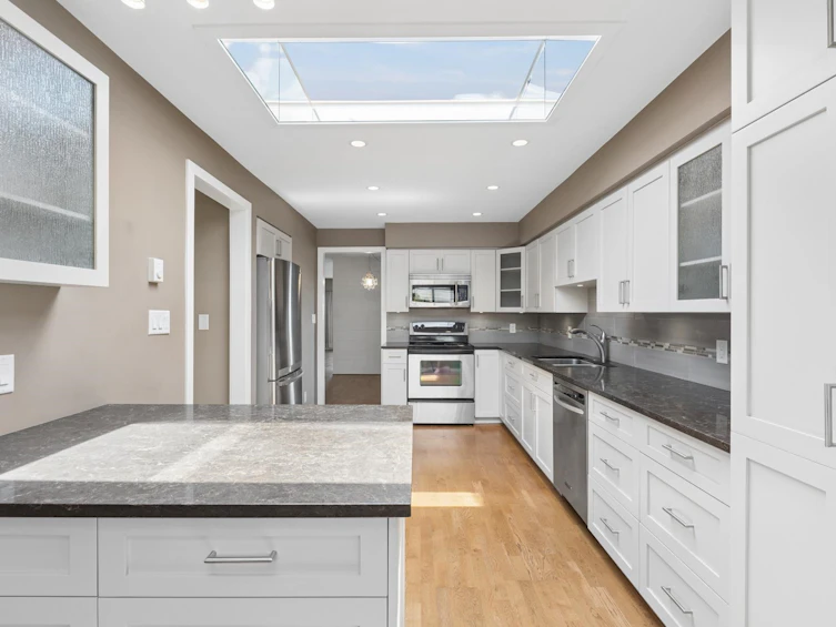 8-2206 Folkestone Way, West Vancouver, BC, V7S 2X7 - 10