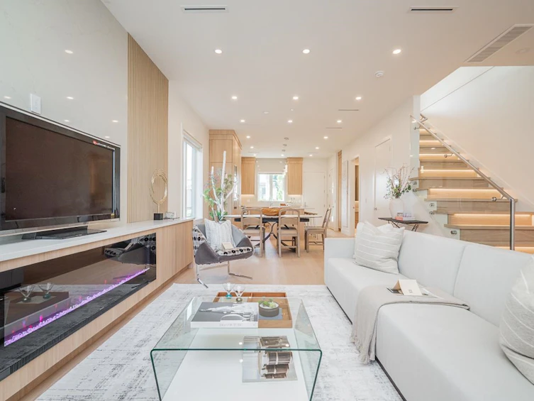 2623 Mcbain Avenue, Vancouver, BC, V6L 2C7 - 26
