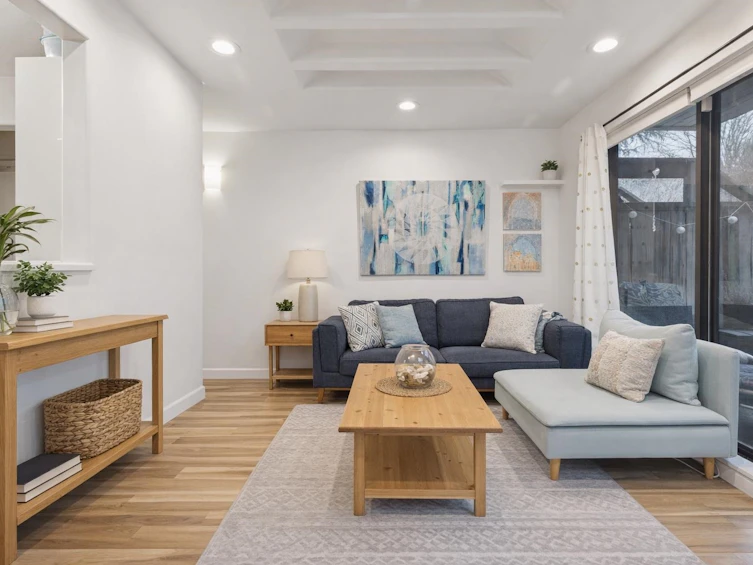 107-350 E 5th Avenue, Vancouver, BC, V5T 1H4 - 4