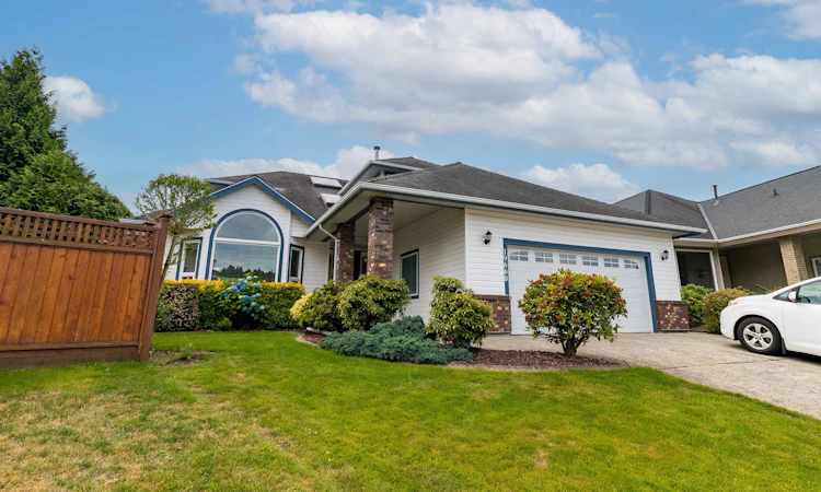 19660 Cedar Lane
