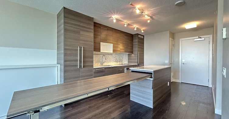 1509-13398 104 Avenue, Surrey, BC, V3T 1V6