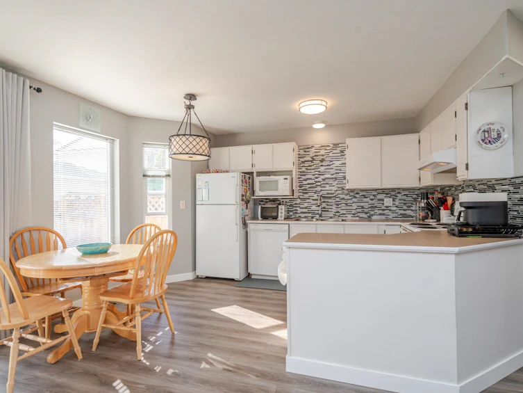2-45640 Storey Avenue, Chilliwack, BC, V2R 3C5 - 9