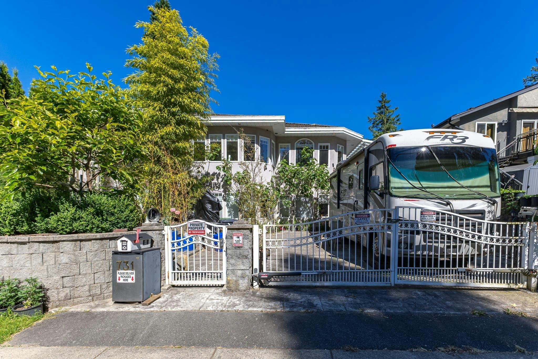 731 Gatensbury Street - 2