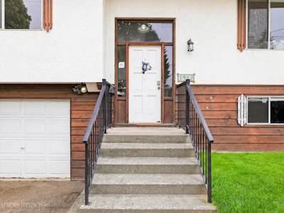 1940 Eagle Street - 3