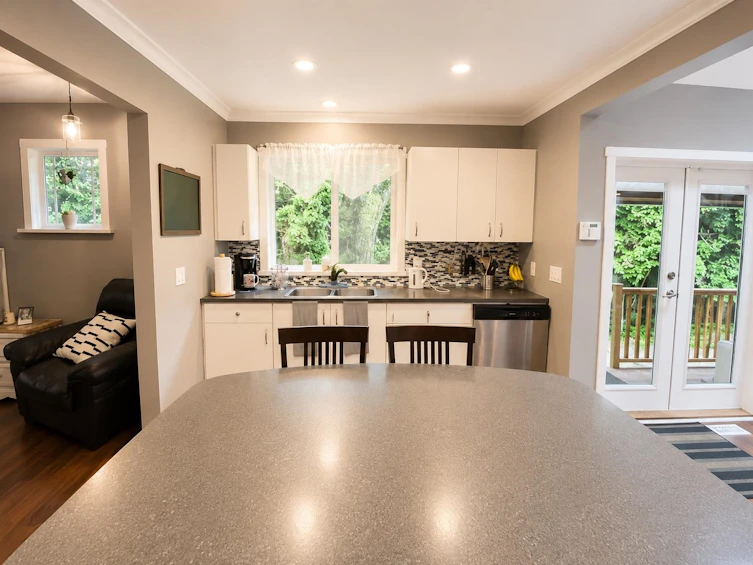 46031 Cleveland Avenue, Chilliwack, BC, V2P 2W9 - 2