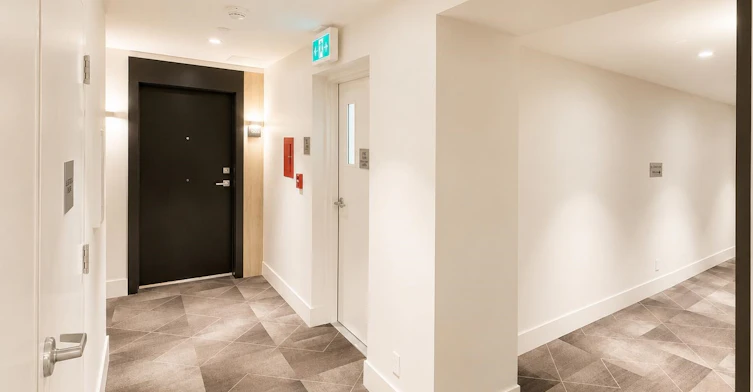 1304-1471 Hunter Street, North Vancouver, BC, V7J 1H3 - 21