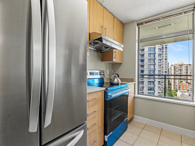 1202-3660 Vanness Avenue, Vancouver, BC, V5R 6H8 - 12