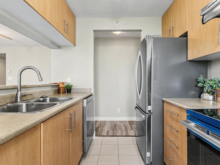 1202-3660 Vanness Avenue, Vancouver, BC, V5R 6H8 - 13