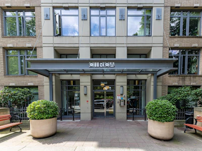 1202-3660 Vanness Avenue - 2