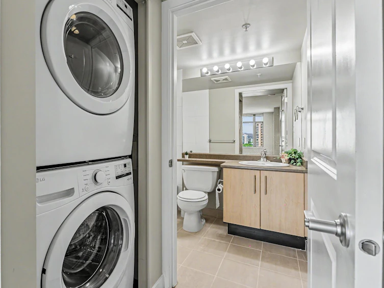 1202-3660 Vanness Avenue, Vancouver, BC, V5R 6H8 - 15