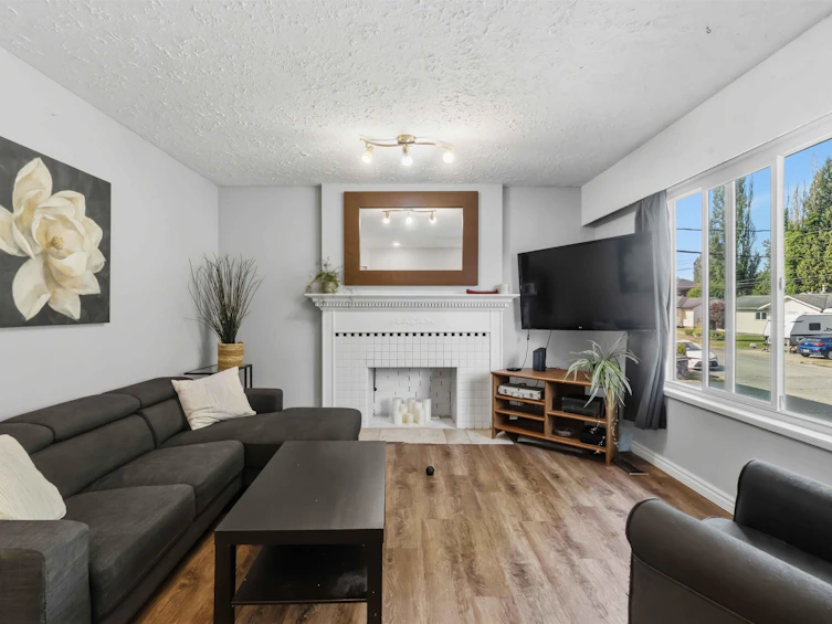 3676 Inverness Street, Port Coquitlam, BC, V3B 3B4 - 3