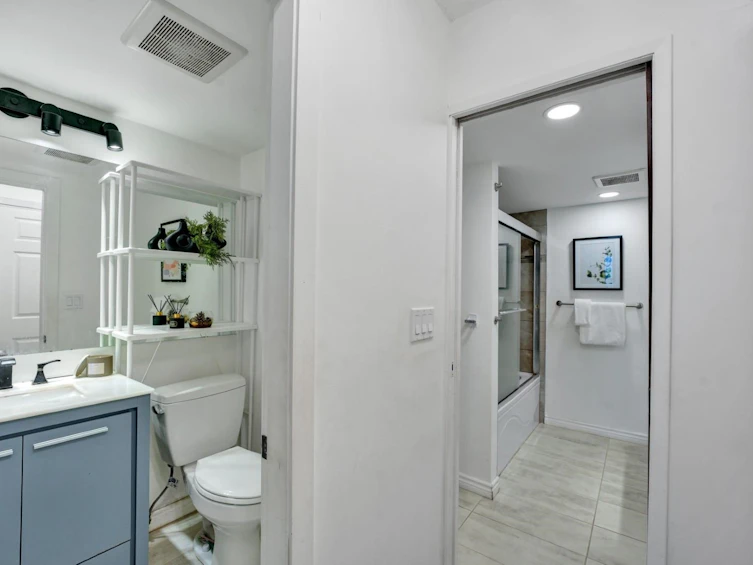 106-8720 No. 1 Road, Richmond, BC, V7C 4L5 - 23