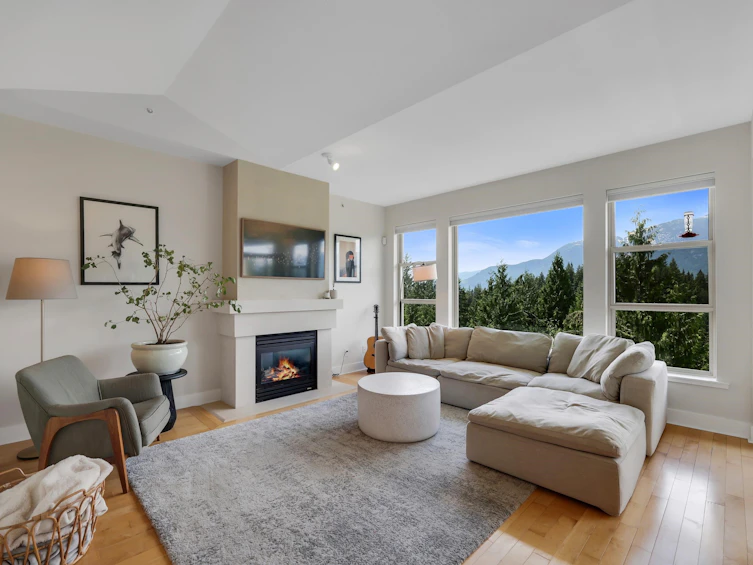 11-1024 Glacier View Drive, Squamish, BC, V8B 0G1