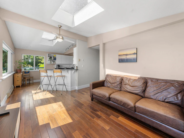 3920 Delbrook Avenue, North Vancouver, BC, V7N 3Z8 - 10