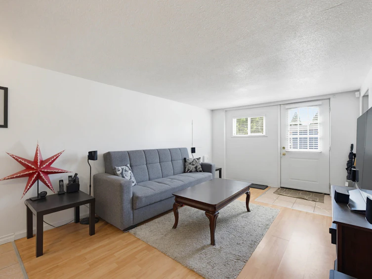 273 Burns Street, Coquitlam, BC, V3K 4E6 - 14