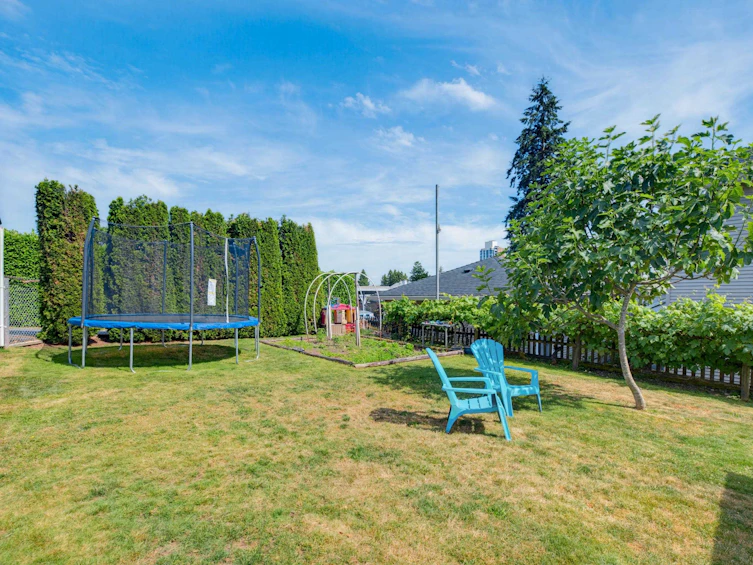 273 Burns Street, Coquitlam, BC, V3K 4E6 - 24