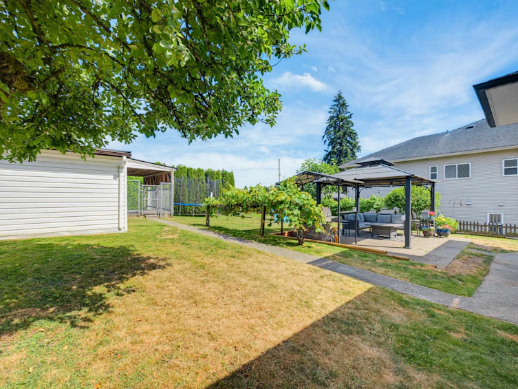 273 Burns Street, Coquitlam, BC, V3K 4E6 - 23