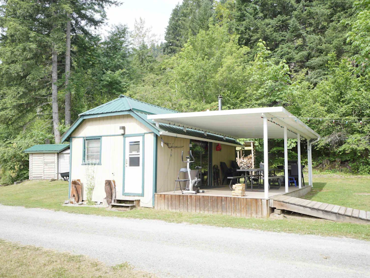 2-30860 Trans Canada Highway, Hope, BC, V0K 2S0 - 32