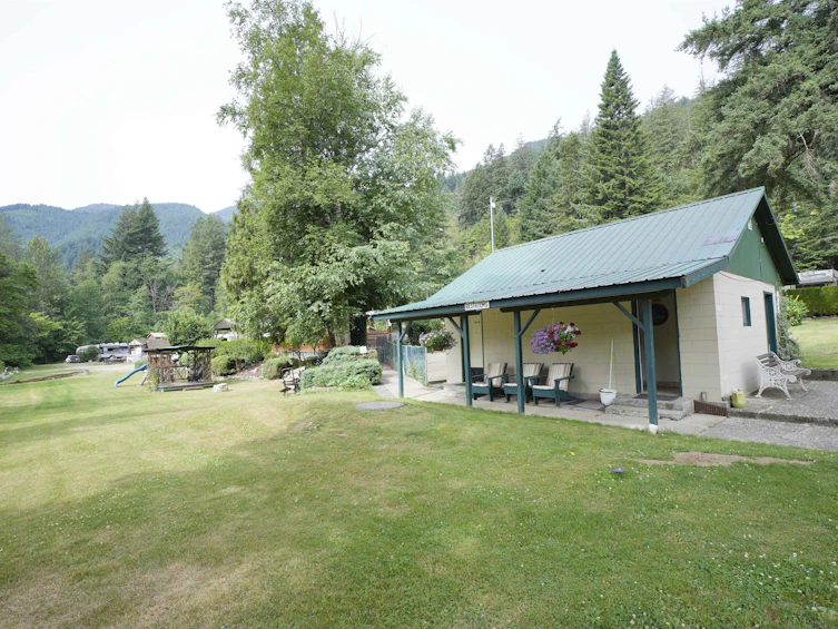 2-30860 Trans Canada Highway, Hope, BC, V0K 2S0 - 24