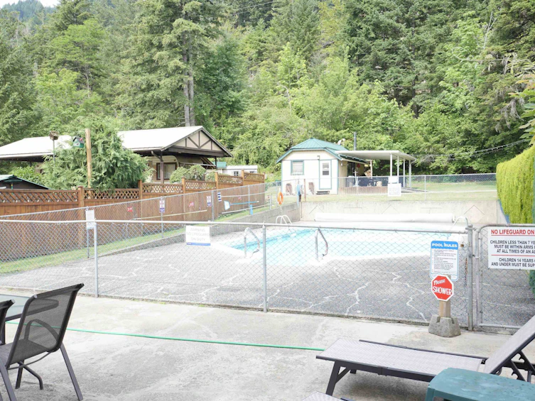 2-30860 Trans Canada Highway, Hope, BC, V0K 2S0 - 19