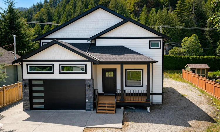 25-14550 Morris Valley Road