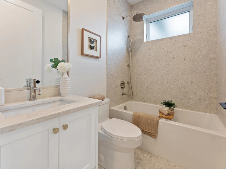 2578 E 4th Avenue, Vancouver, BC, V5M 1K3 - 21