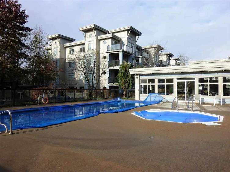405-15385 101a Avenue, Surrey, BC, V3R 0B4 - 6