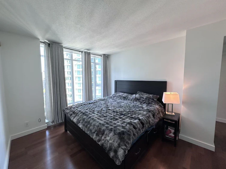 1904-1616 Bayshore Drive, Vancouver, BC, V6G 3L1 - 8