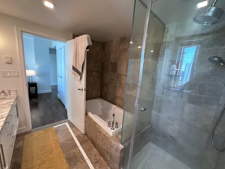 1904-1616 Bayshore Drive, Vancouver, BC, V6G 3L1 - 9